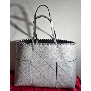 TORY BURCH Block Light Gray Silver Felt Large Tote Bag W/ Free Purse Organizer